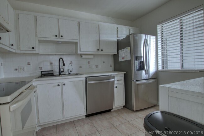 Building Photo - 4489 Luxemburg Ct