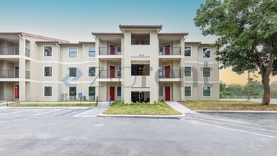 Building Photo - Unit 207