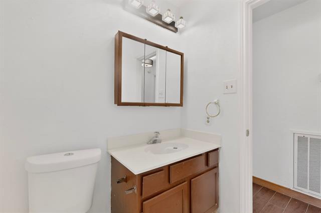Building Photo - 3305 Bucknell Dr