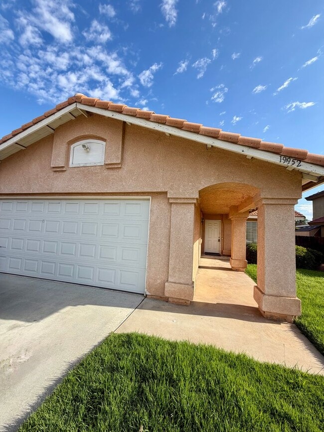 Building Photo - Single-Story Home Near March Air Force Base for Rent