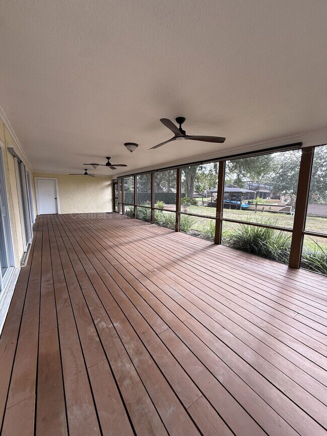 Building Photo - 103 Lake Brantley Terrace