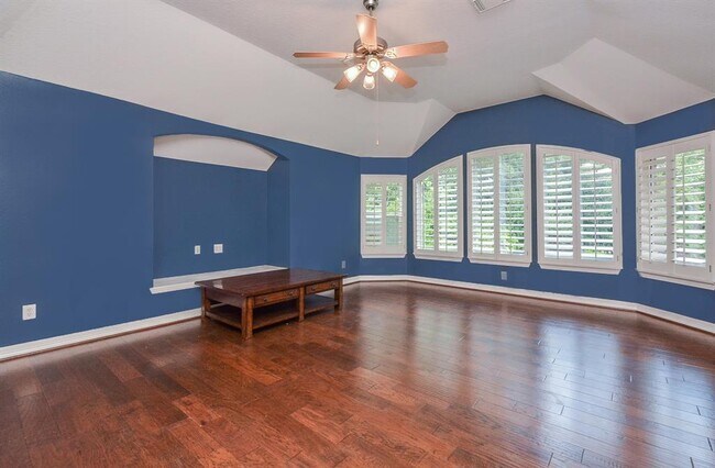 Building Photo - 5007 Barlow Bend Ln