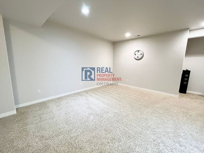 Building Photo - 10831 Fossil Dust Dr