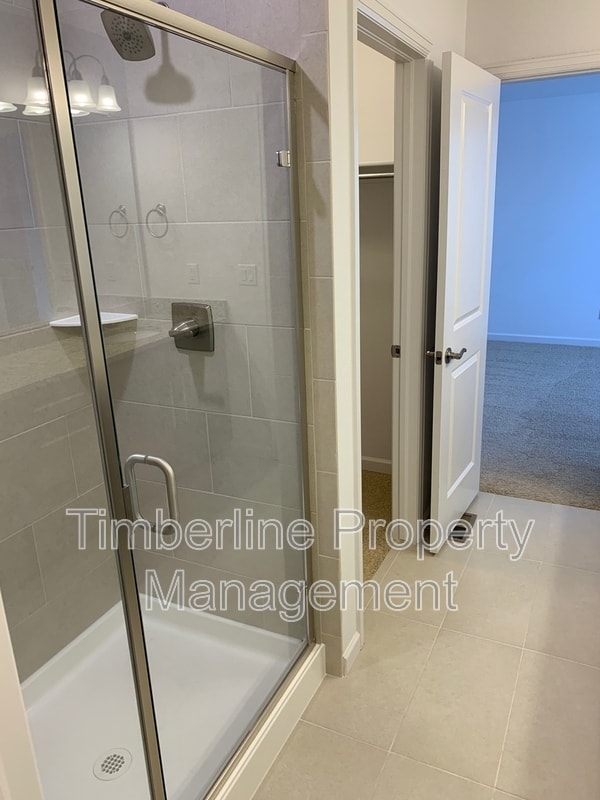 Building Photo - 811 Marine Corps Dr