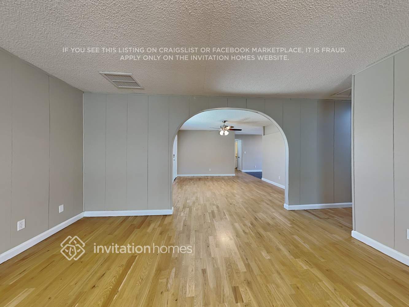 Building Photo - 8930 W Heatherbrae Dr