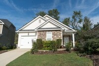 Building Photo - Charming 3-Bedroom, 2-Bath Home with Vaulted Ceilings and Open Floor Plan!