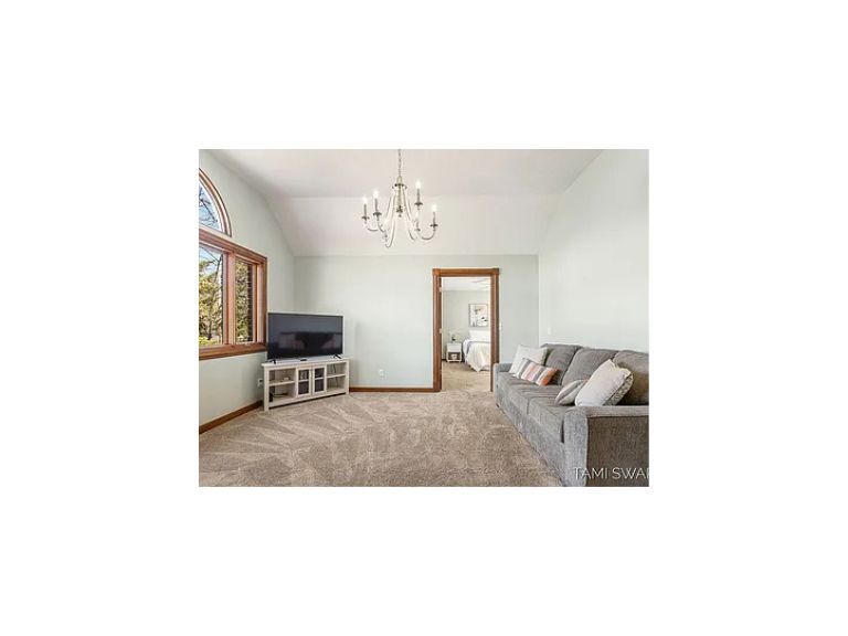 Office off Master Bedroom - 17756 Brucker St