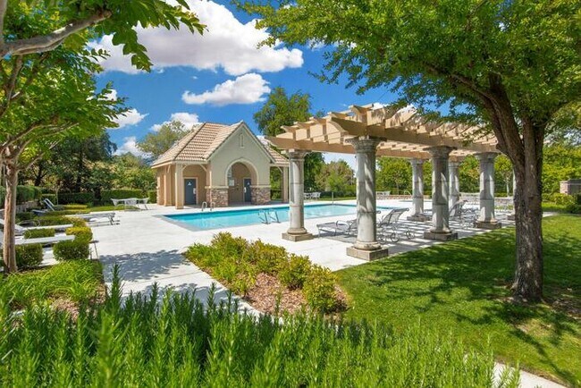 Building Photo - 907 Marvin Gardens Way