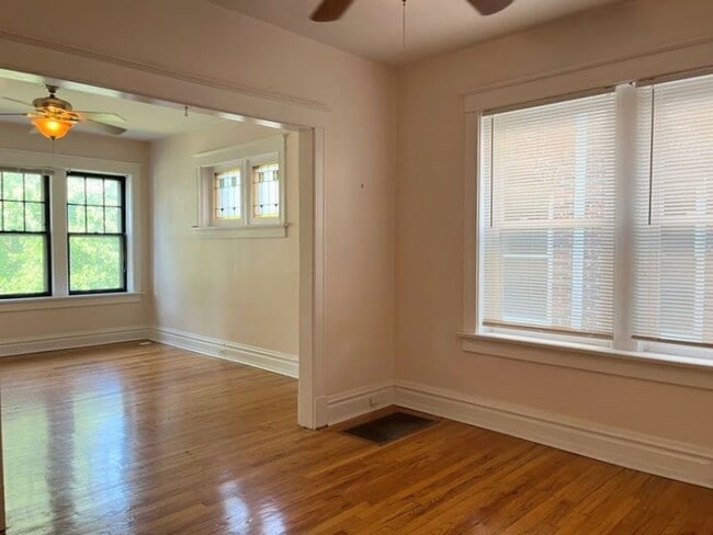 Primary Photo - Charming 1 bedroom, first-floor in Shaw. C...