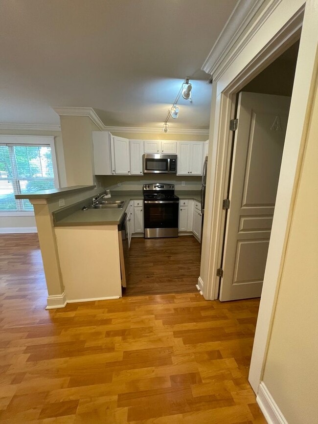 Building Photo - 07-212 Warrior