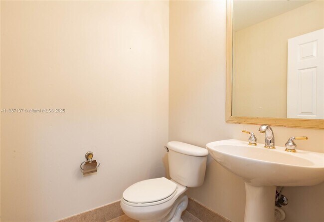 Building Photo - 18520 SW 39th St