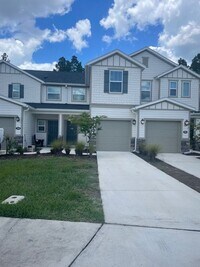 Building Photo - Beautiful 3/2.5 2023 Townhome Oakleaf