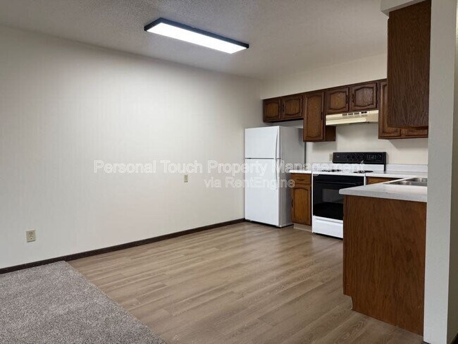 Building Photo - 1050 Front St