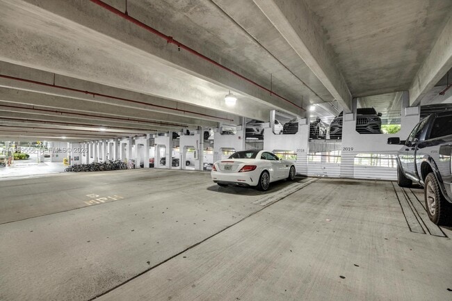 Building Photo - 18800 NE 29th Ave