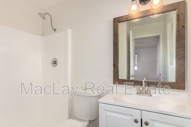 Building Photo - 4902 W Joyce Cir