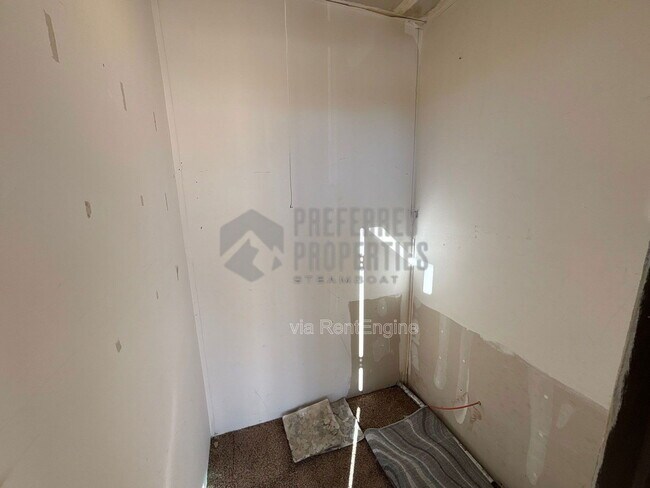 Building Photo - 1555 Shadow Run Ct