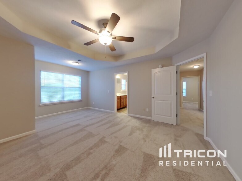 Building Photo - 706 Cottoncloud Dr