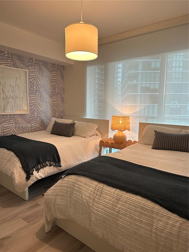 Building Photo - 3131 NE 7th Ave