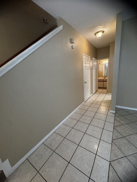 Building Photo - 8310 Wild Rose St