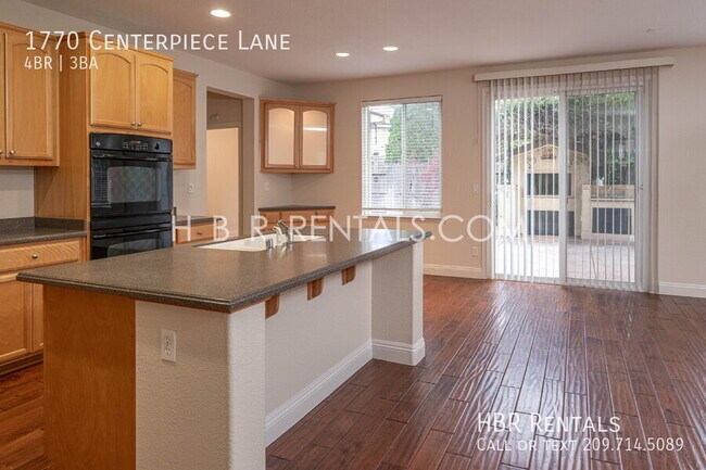 Building Photo - 1770 Centerpiece Ln