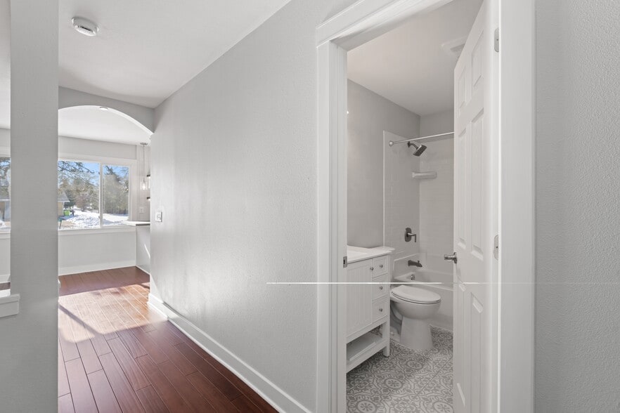 Building Photo - N6453 Harold St