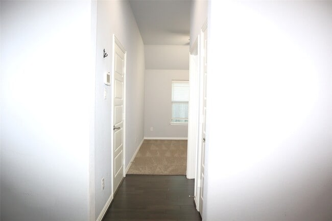 Building Photo - 4553 New Country Dr