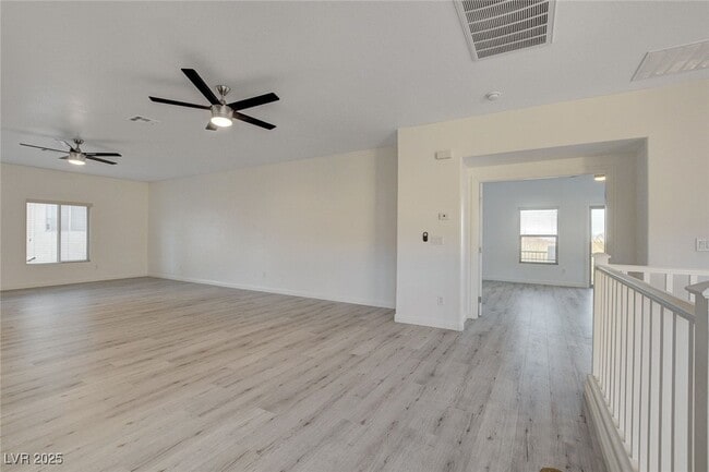 Building Photo - 1068 Riddle Glen St