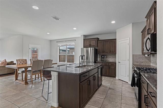 Building Photo - 1207 Burlingame Dr
