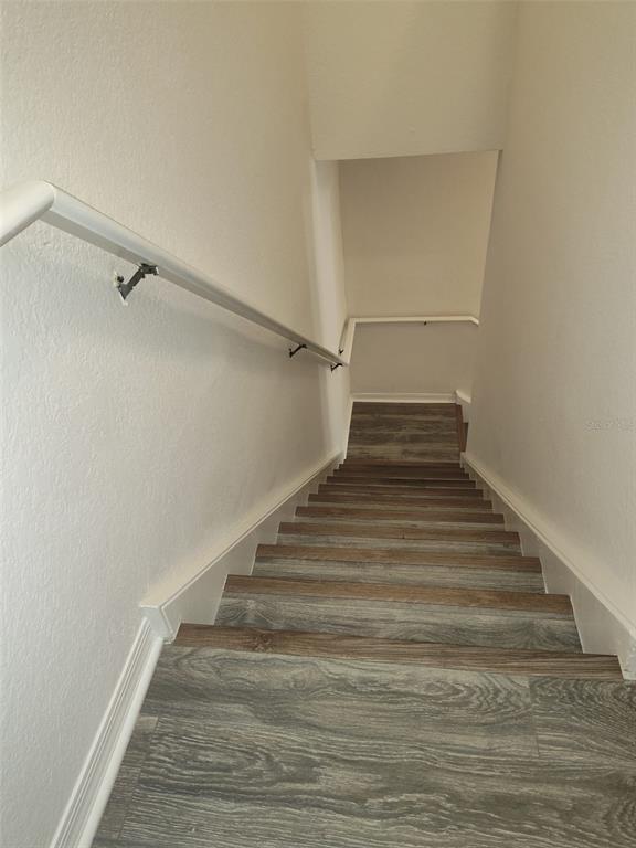 Building Photo - 4004 Venetian Bay Dr