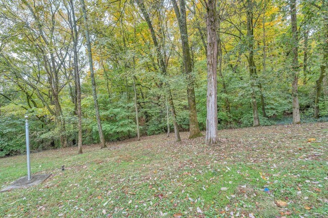 Building Photo - Beautifully Updated Home with Modern Finishes