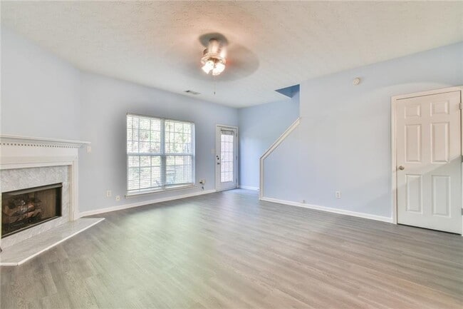 Building Photo - 1526 Viero Dr