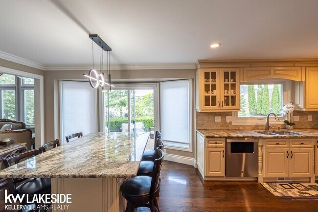Building Photo - 47898 Lamplighter Trail