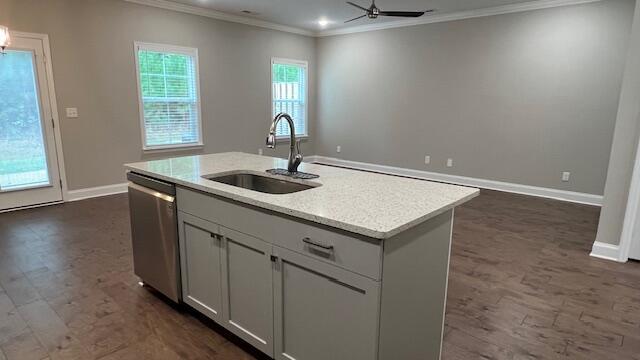 Building Photo - 564 NE Bellingham Dr