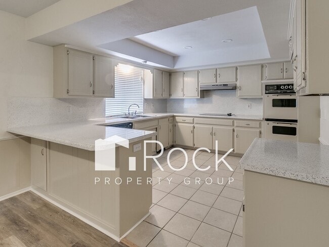 Building Photo - 4 Bedroom Home with Space Inside and Out! **Receive Your First Month FREE**