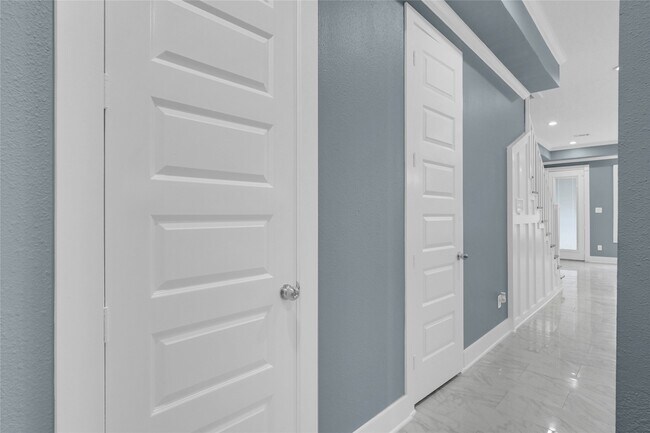 Building Photo - 4306 New Orleans St