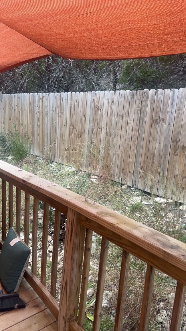 Building Photo - 2675 Golf Dr