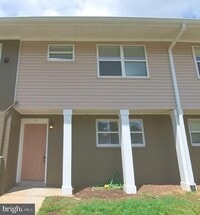 Building Photo - 2050 Nike Dr
