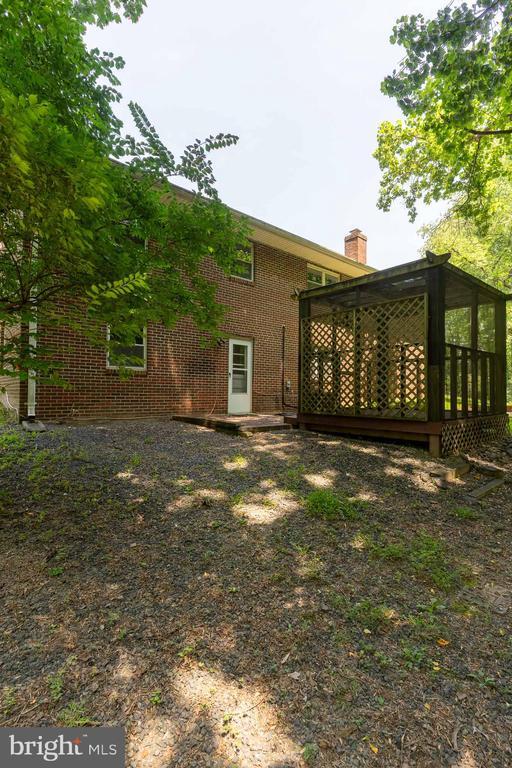 Building Photo - 6627 Hazel Ln