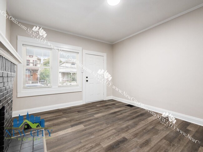 Building Photo - 154-156 N Central Avenue, Columbus, OH 43222