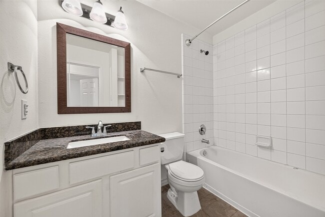 Building Photo - 3830 Flatwood Dr