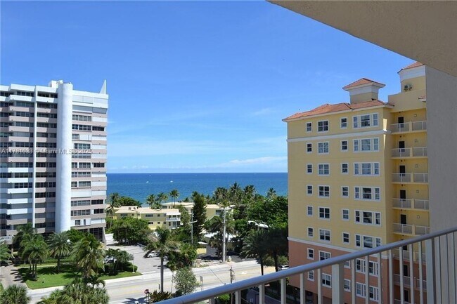 Building Photo - 1391 S Ocean Blvd