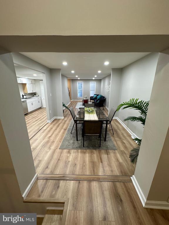 Building Photo - 6521 Gildar St