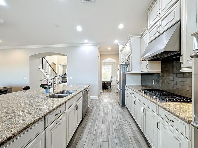 Building Photo - 6006 Anise Dr