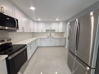 Building Photo - 4030 Hoku Ave