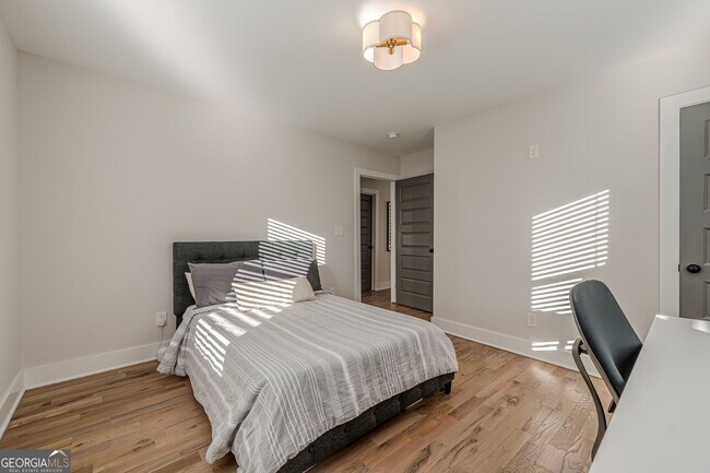 Building Photo - 1953 Beecher Rd SW