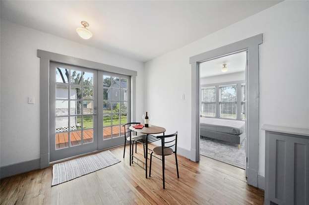 Building Photo - 1416 Featherstone St