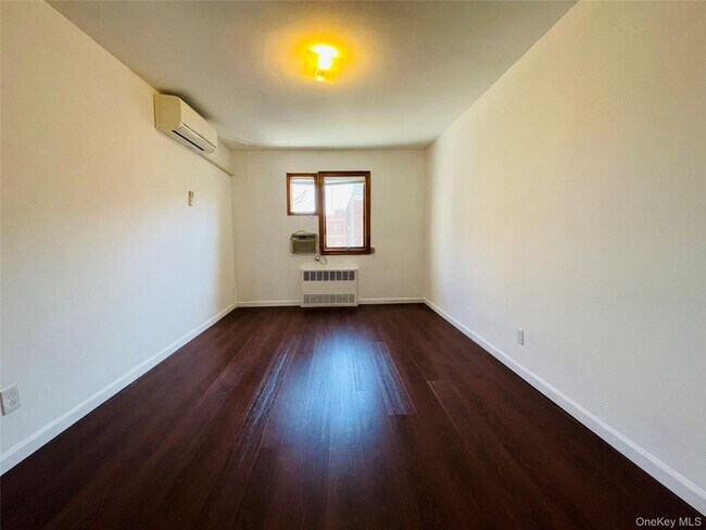 Building Photo - 41-17 147th St