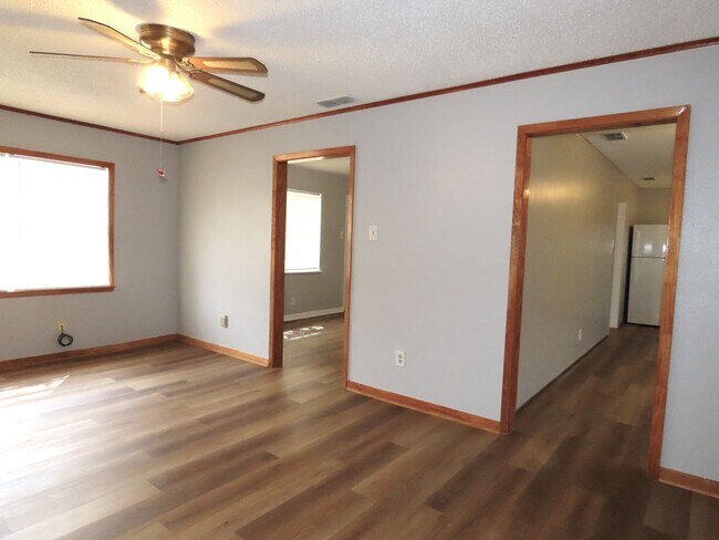 Building Photo - Country Living in Arp! 3 Bedroom, 1 Bath H...