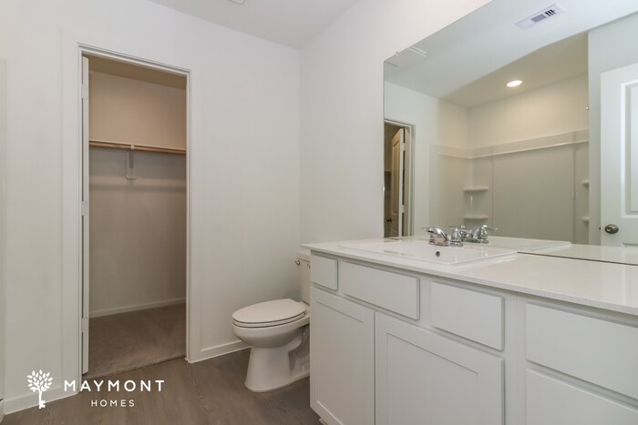 Building Photo - 3032 Majestic Sunrise Dr