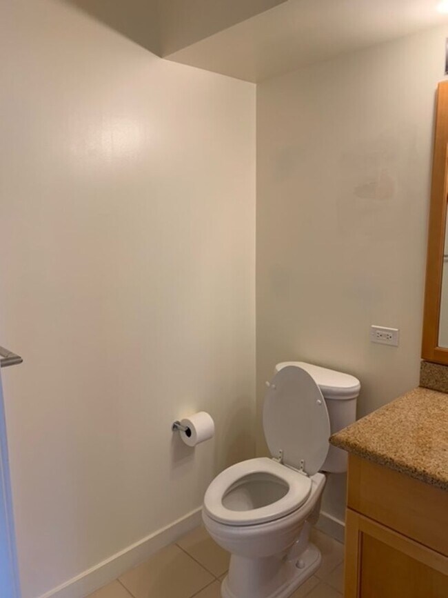 Building Photo - Moana Pacific - 2 bedroom plus den, 2 bath Condo with 2 parking - avail now!
